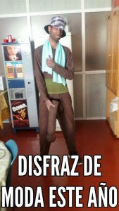Disfraz del Negro del WhatsApp, la estrella del Carnaval