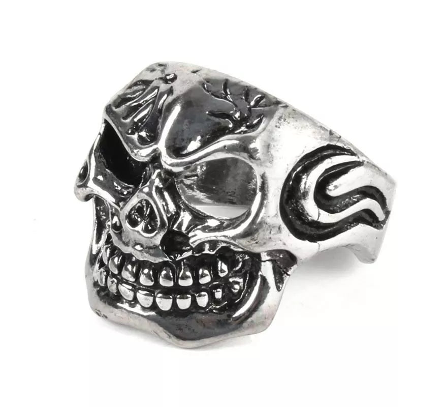 Translation missing: en.Anillo de Calavera de metal