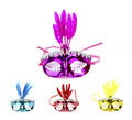 Antifaz Carnaval con plumas y detalles plateados colores surtidos
