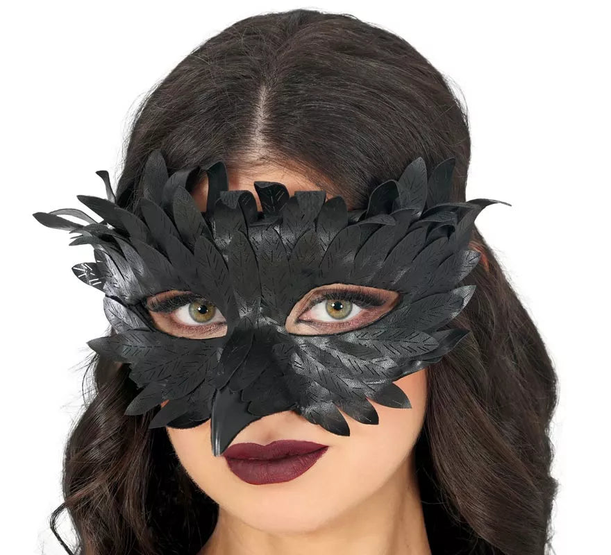 Antifaz de Plumas con Pico negro