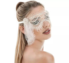 White Lace Mask