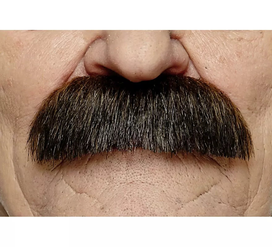 Translation missing: en.Bigote castaño