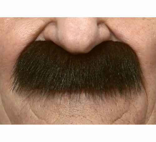 Bigote castaño despuntado de Sargento Militar