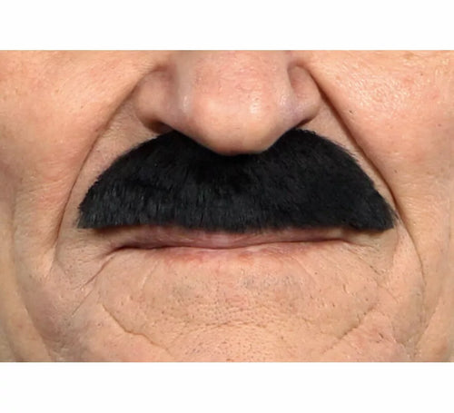 Bigote negro de Chico Disco