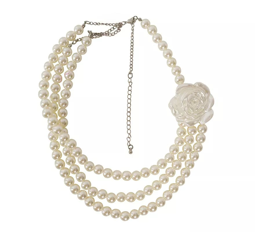 Collar de Perlas con Flor