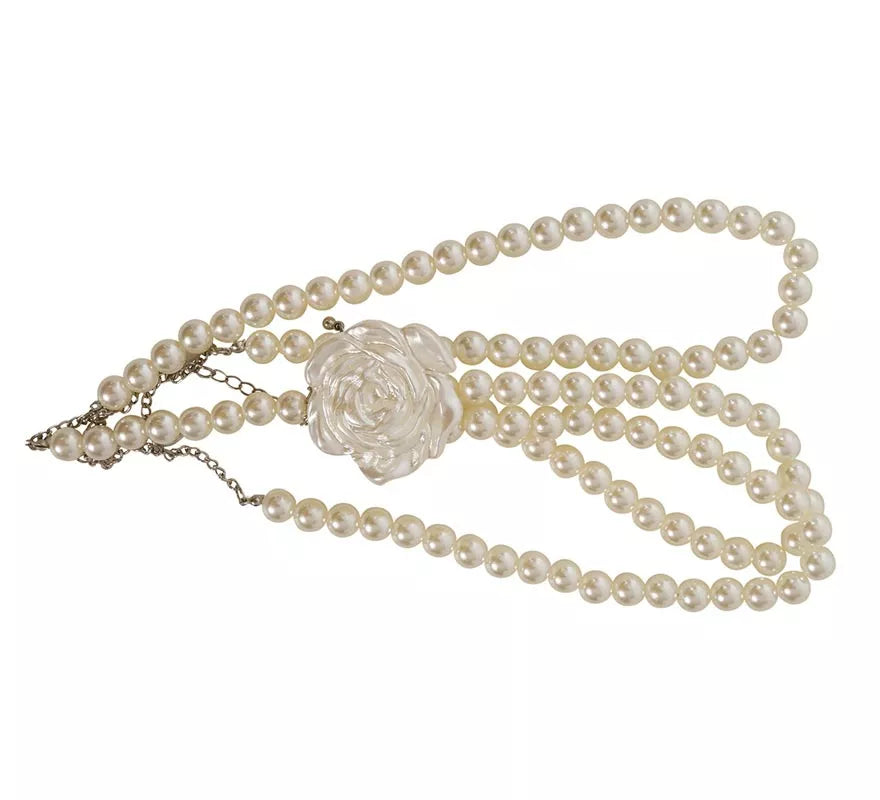 Collar de Perlas con Flor