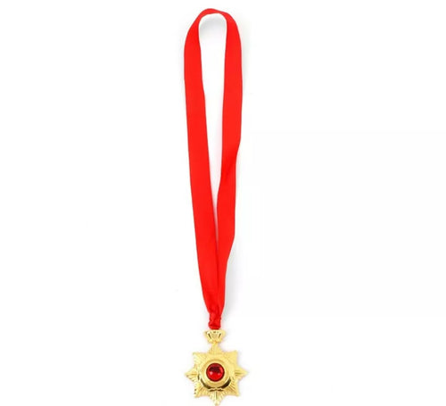 Collar Medallón de Vampiro rojo y dorado