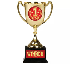 Gold and red 18 cm Winner Cup