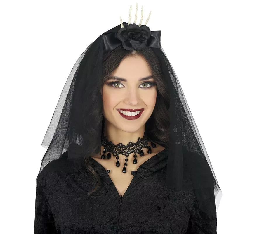 Diadema con Velo Mano y Flor negra