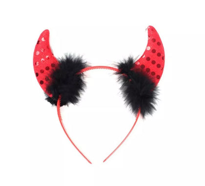 Diadema de Diablesa con plumas negras