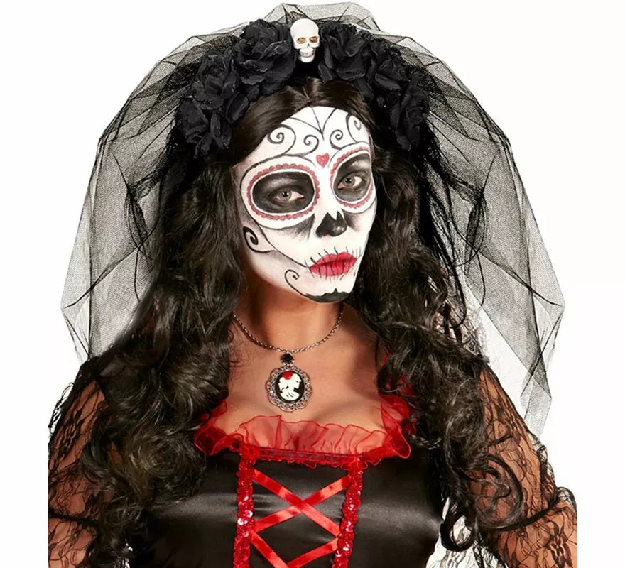 Diadema Gótica con 6 Rosas negras con Calavera y Velo