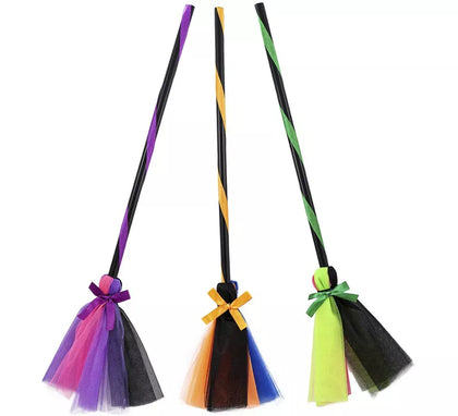 Escoba Bruja de Tul 70 cm colores surtidos