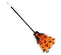 Escoba de Bruja naranja con tul de 90 cm