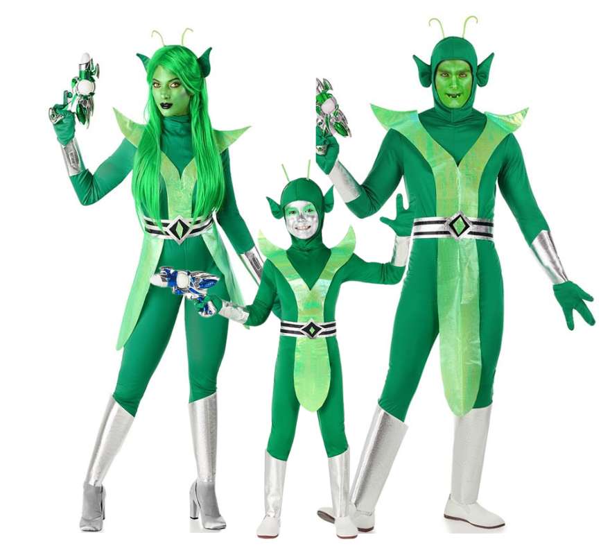 Translation missing: en.Grupo de aliens verdes y plateados
