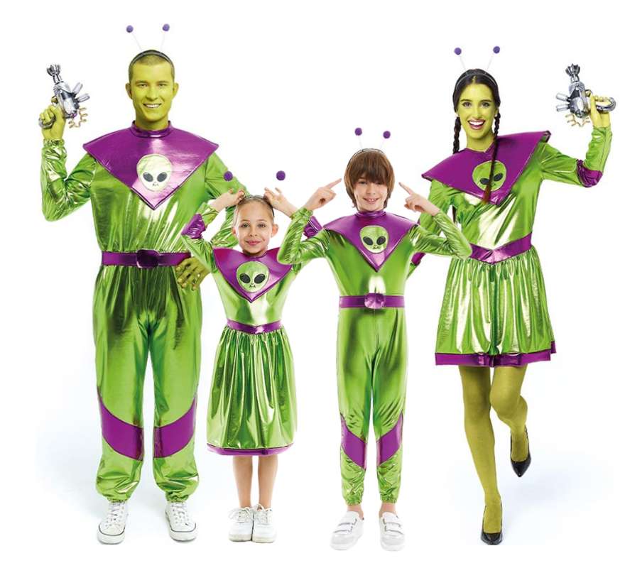 Translation missing: en.Grupo de extraterrestres verdes