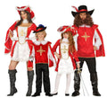 Grupo de mosqueteros rojos