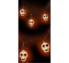 Garland of 10 Skulls with 150 cm LED Lighting