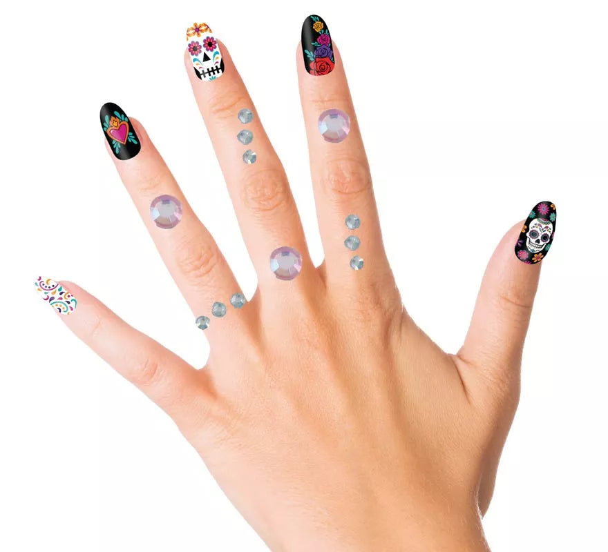 Joyas Faciales y Uñas rosa Diamantes elegantes