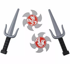 Ninja Weapons Kit: 2 Daggers and 2 Plastic Stars