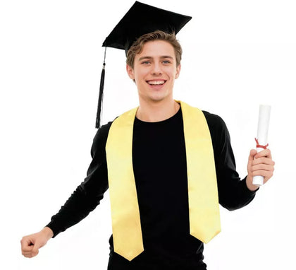 Kit de Graduado adulto: Birrete negro y Estola o Banda dorada
