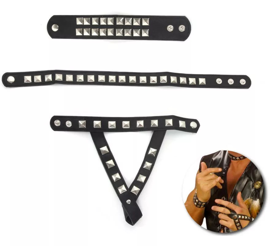 Translation missing: en.Kit de Motero con tachuelas: Collar, Pulsera y Pulsera anillo
