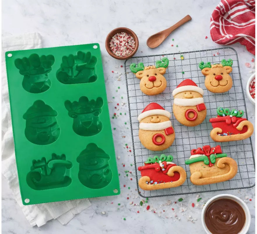 Translation missing: en.Molde de Silicona verde para 6 Galletas de Navideñas de 17x29 cm