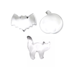 Pack of 3 pumpkin, bat and cat baking moulds