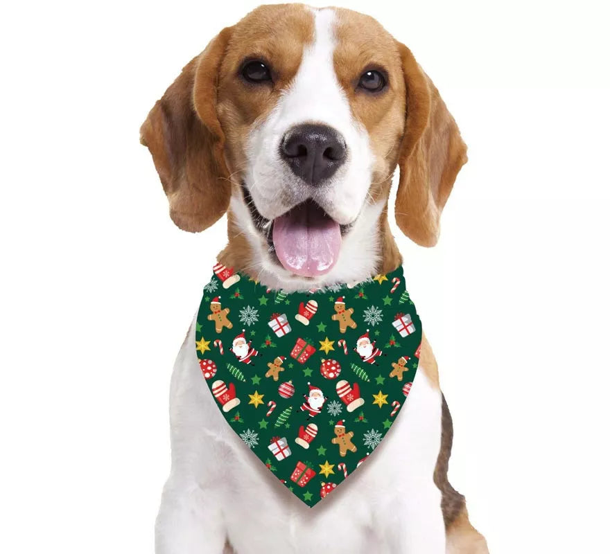 Translation missing: en.Pañuelo Navideño estampado verde para perro de 69x35 cm
