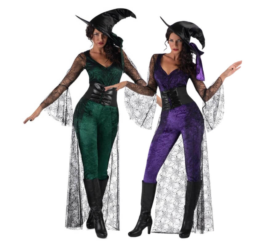 Coven witches couple