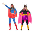 Pareja de super heroínas