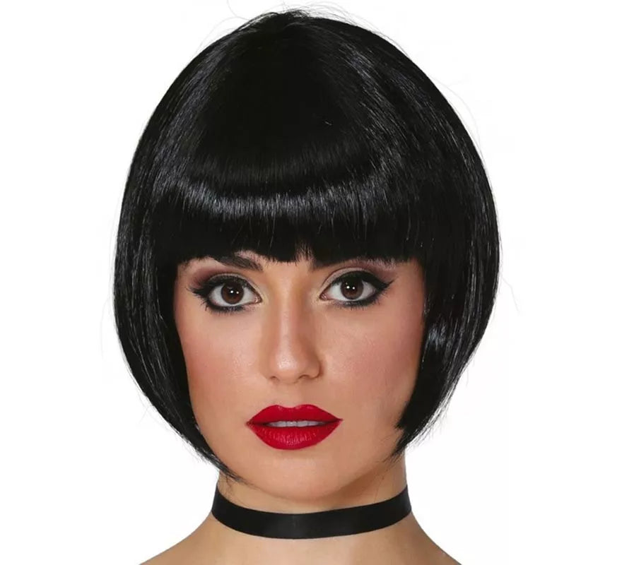 Peluca media melena negra con flequillo