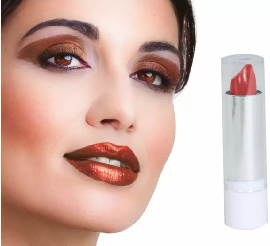 Pintalabios o lápiz de labios en varios colores