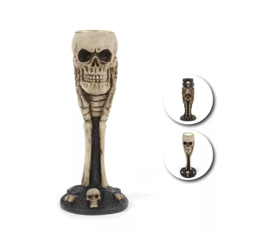 Translation missing: en.Portavelas de Calavera Tenebrosa de resina de 5,3x13x5,3 cm