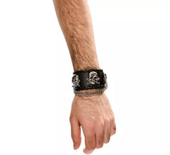 Bracelet with Skulls
