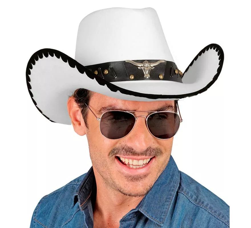Sombrero de Cowboy con Toro de Fieltro blanco