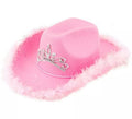 Sombrero de Vaquera con Tiara y Borde de Plumas en varios colores