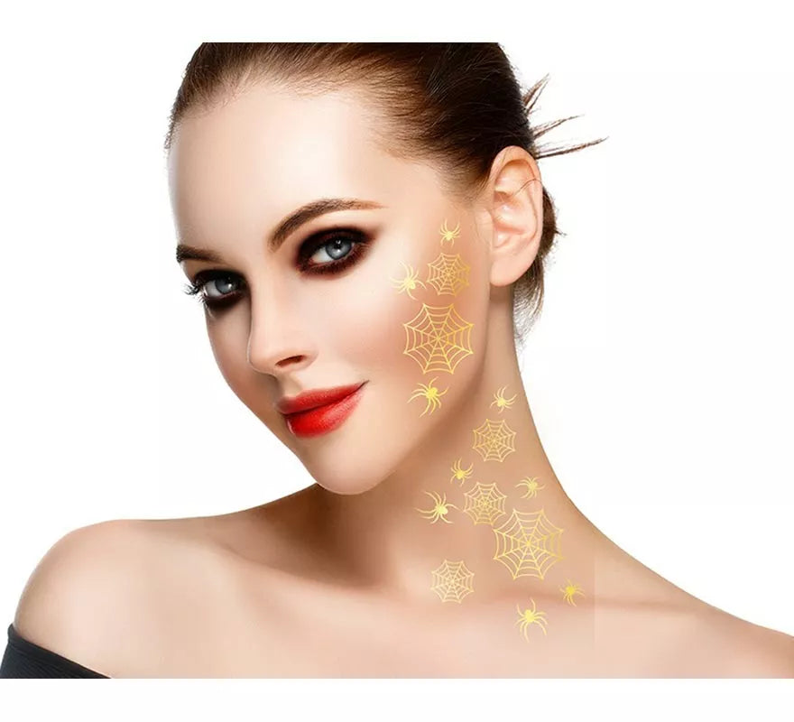 Tatuajes de Arañas y Telarañas en oro