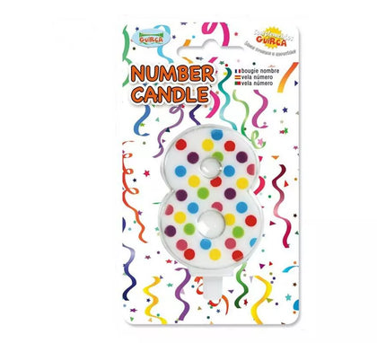 Vela Puntitos de colores con el número 8.